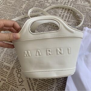 Marni White leather shoulder bag 15x13cm